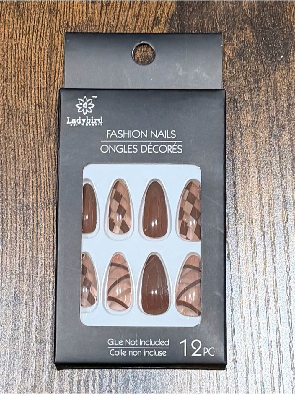 Fashion Press-On Nails — Brown Mixed Pattern (12 Pc)